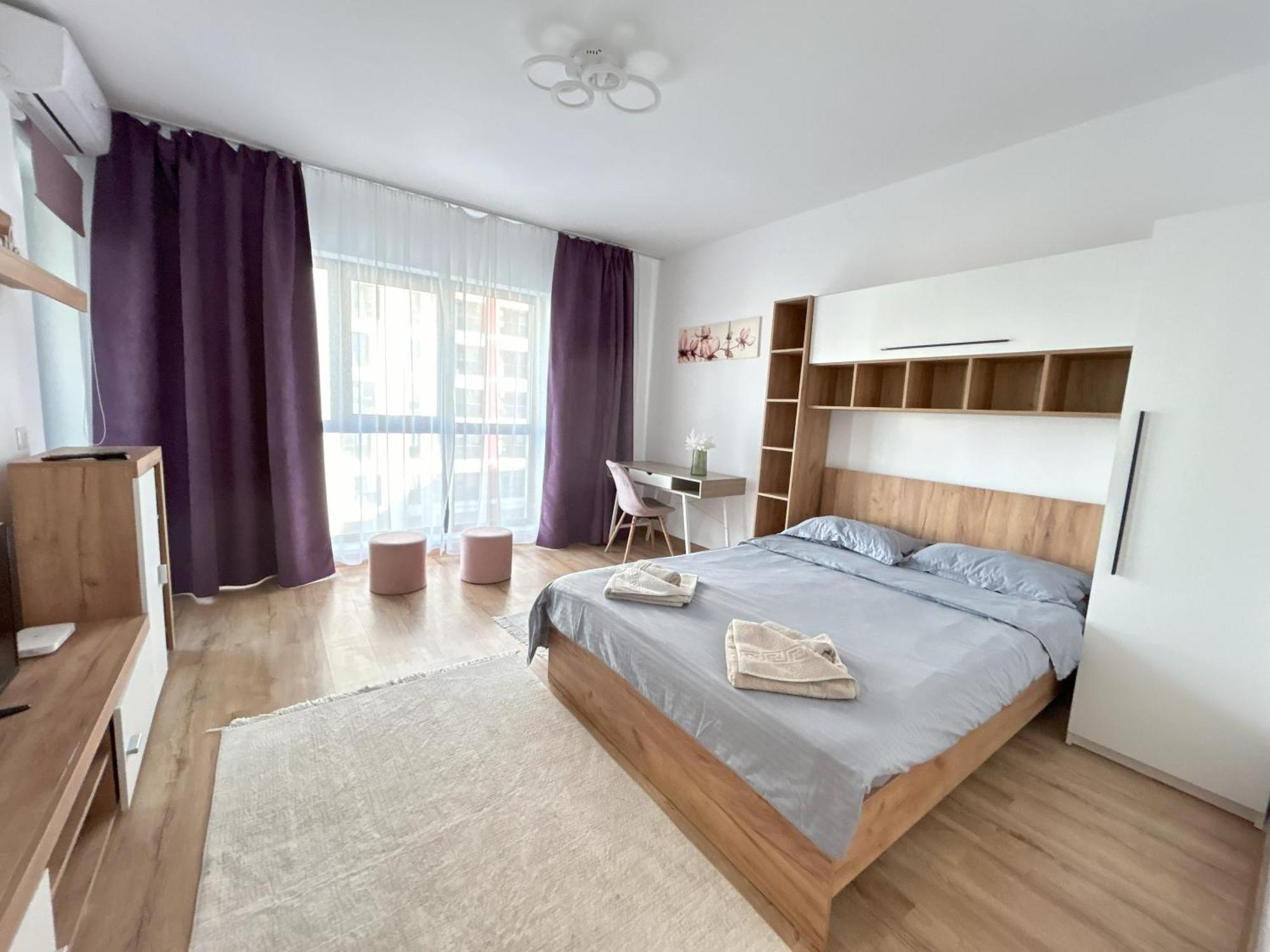 Urban Retreat With Balcony At Exigent Plaza - 06 Apartment Bucharest Exterior photo
